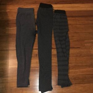 3 pairs of Gray leggings for $10
